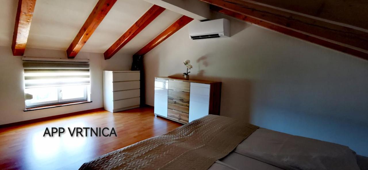 Villa Blue Sky - Hrvatini โคเปร์ ภายนอก รูปภาพ