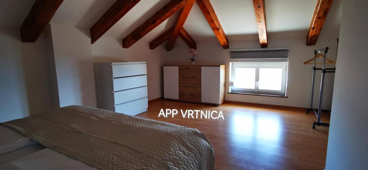 Villa Blue Sky - Hrvatini โคเปร์ ภายนอก รูปภาพ