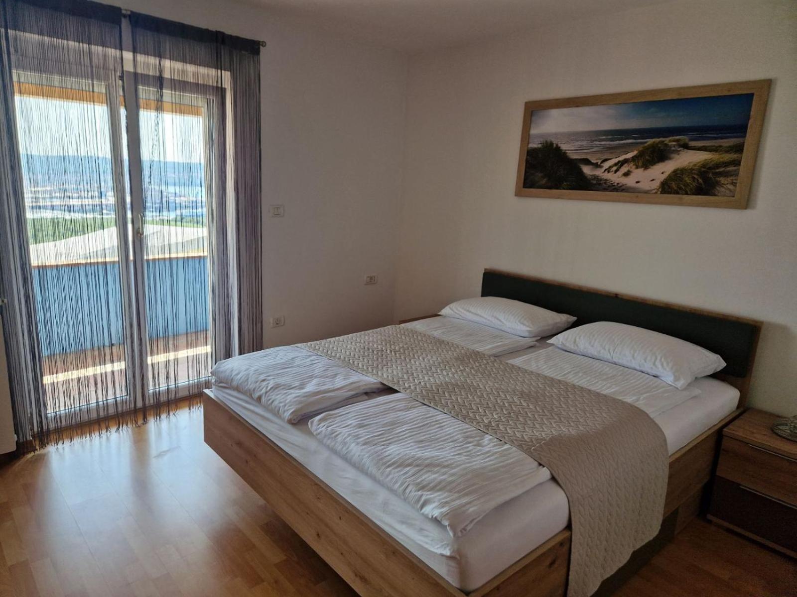 Villa Blue Sky - Hrvatini โคเปร์ ภายนอก รูปภาพ