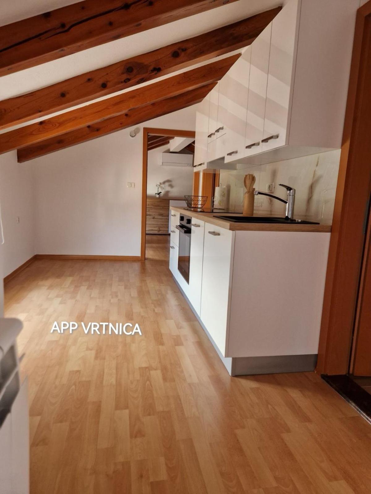 Villa Blue Sky - Hrvatini โคเปร์ ภายนอก รูปภาพ