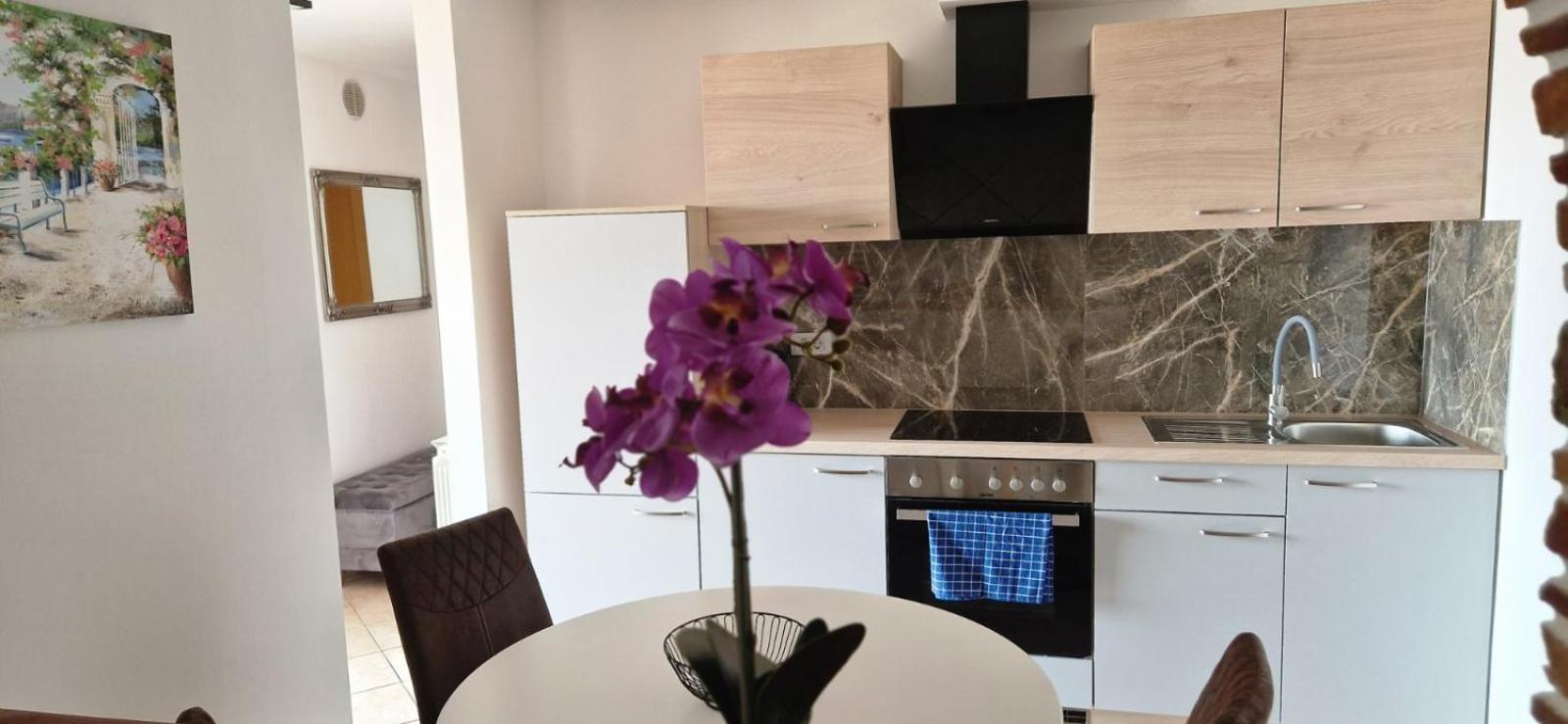 Villa Blue Sky - Hrvatini โคเปร์ ภายนอก รูปภาพ